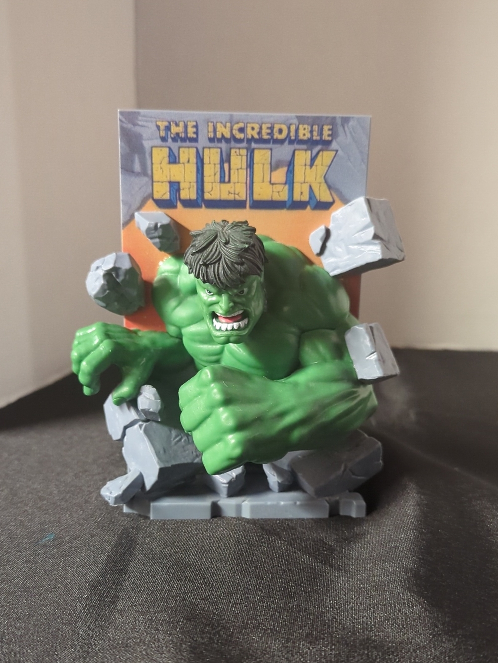 The Incredible Hulk Wall Busting Figure Stand Loot Crate